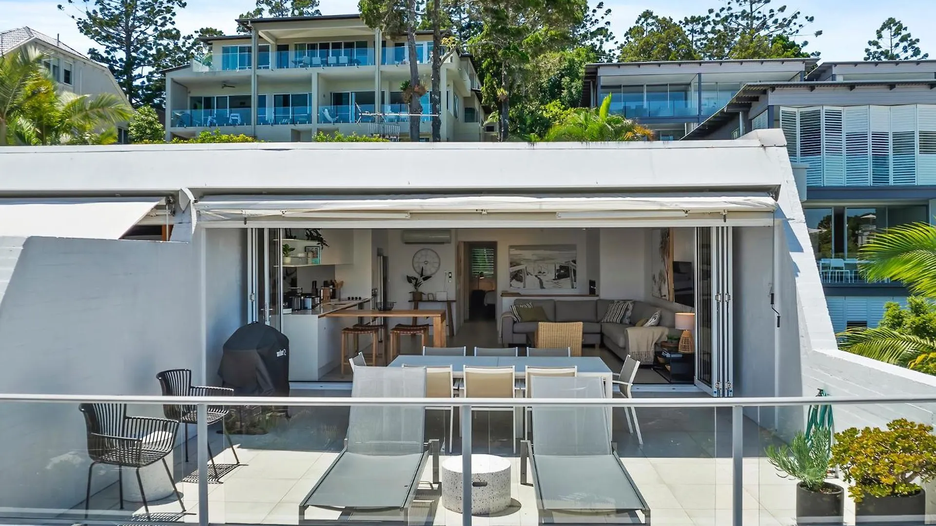 Noosa Views 4 Noosa Drive 33 Stylish Coastal Retreat Apartment 0*, Noosa Heads Australia